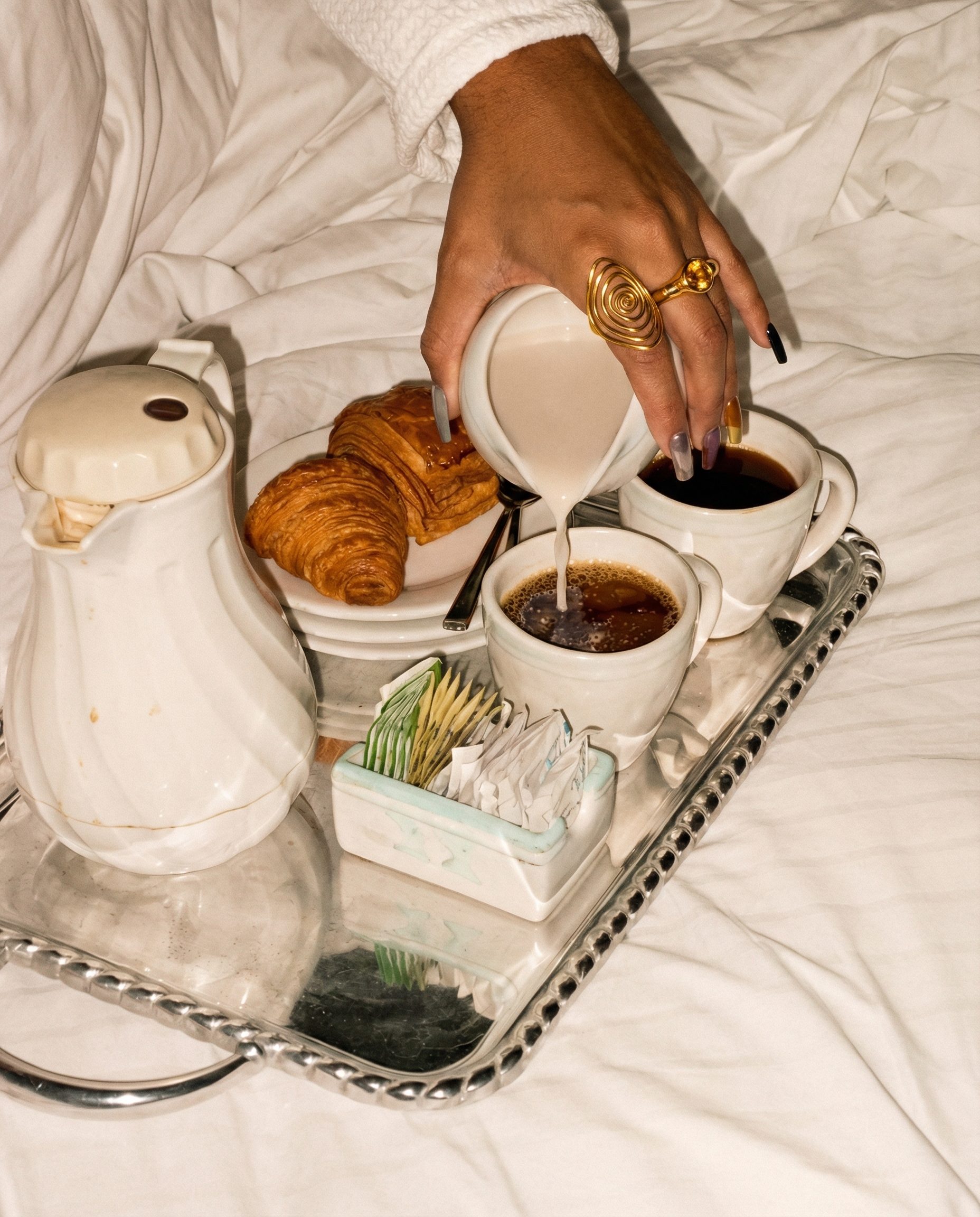 Room service | Rings