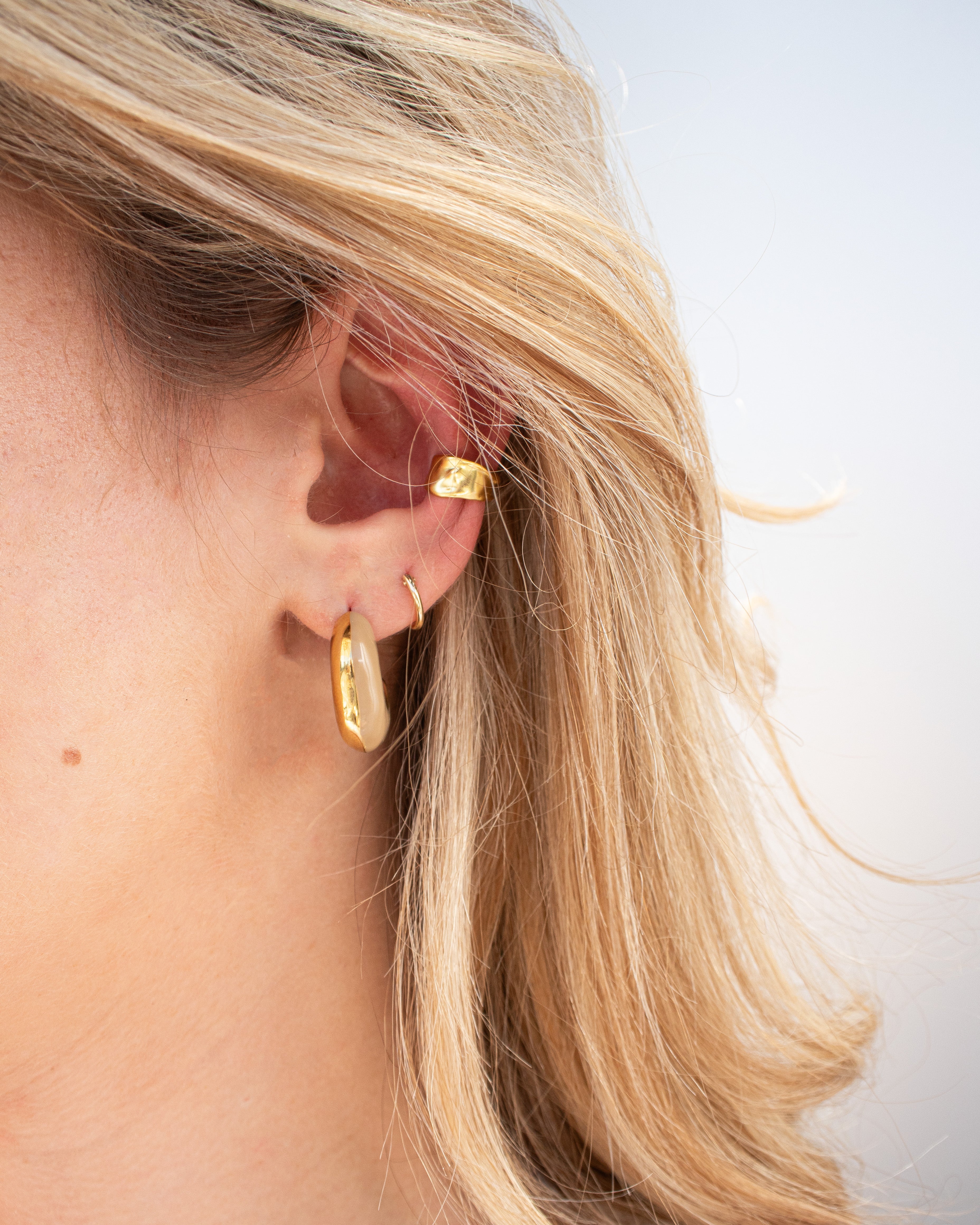 Kim ear cuff