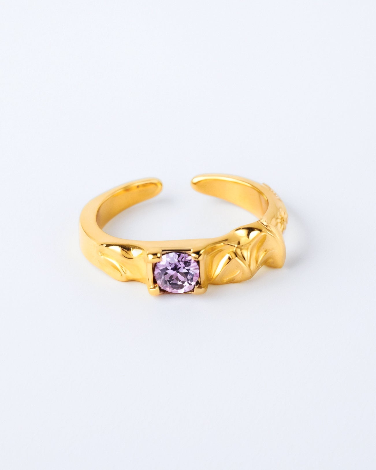 Dagmar ring
