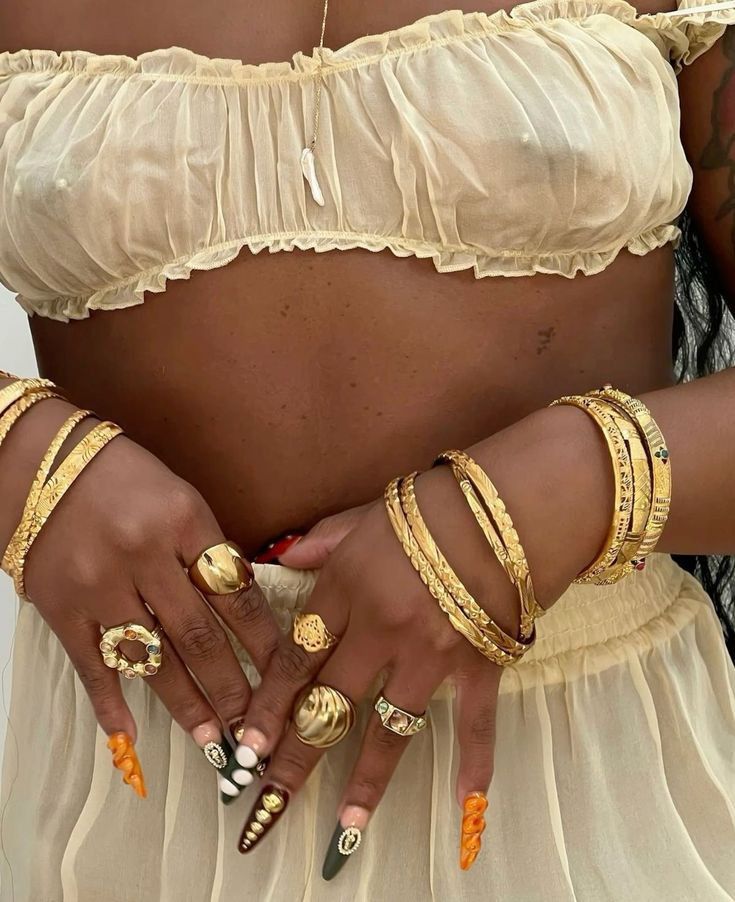 Jewelry Trends of 2025: Embracing Innovation and Individuality - Opulaire