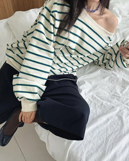 Off-shoulder striped tee