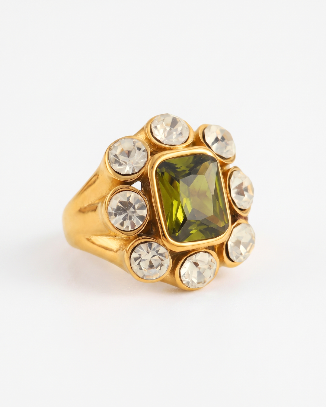 Marzo ring