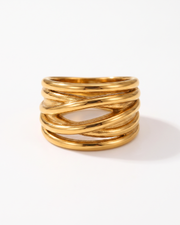 Amadora ring
