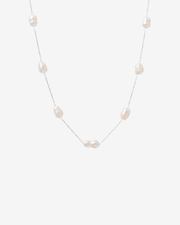 Fleur necklace