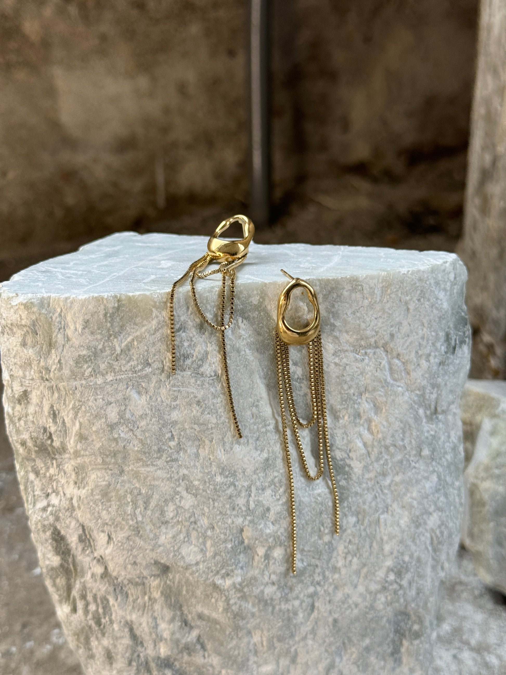 Maei earrings - Opulaire