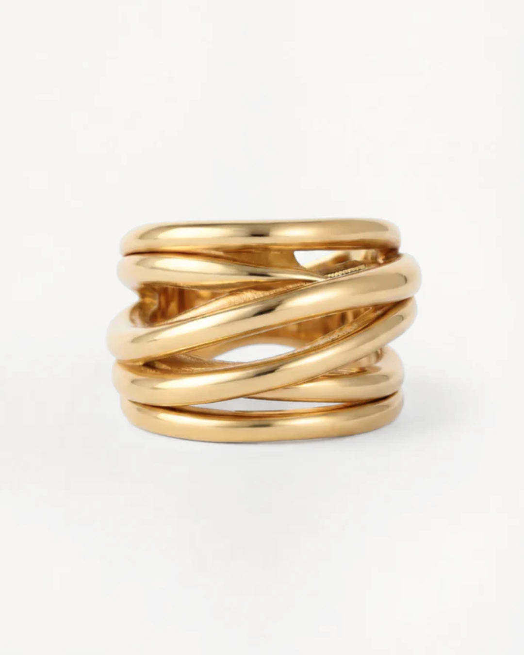 Amadora ring