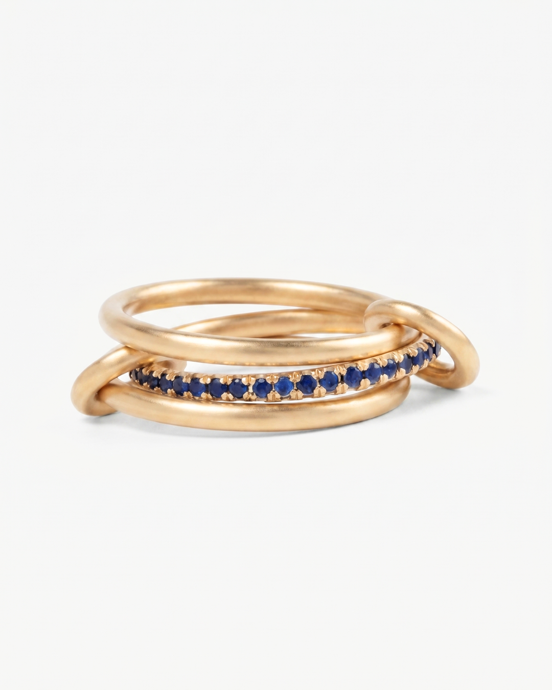 Montclair nella bague