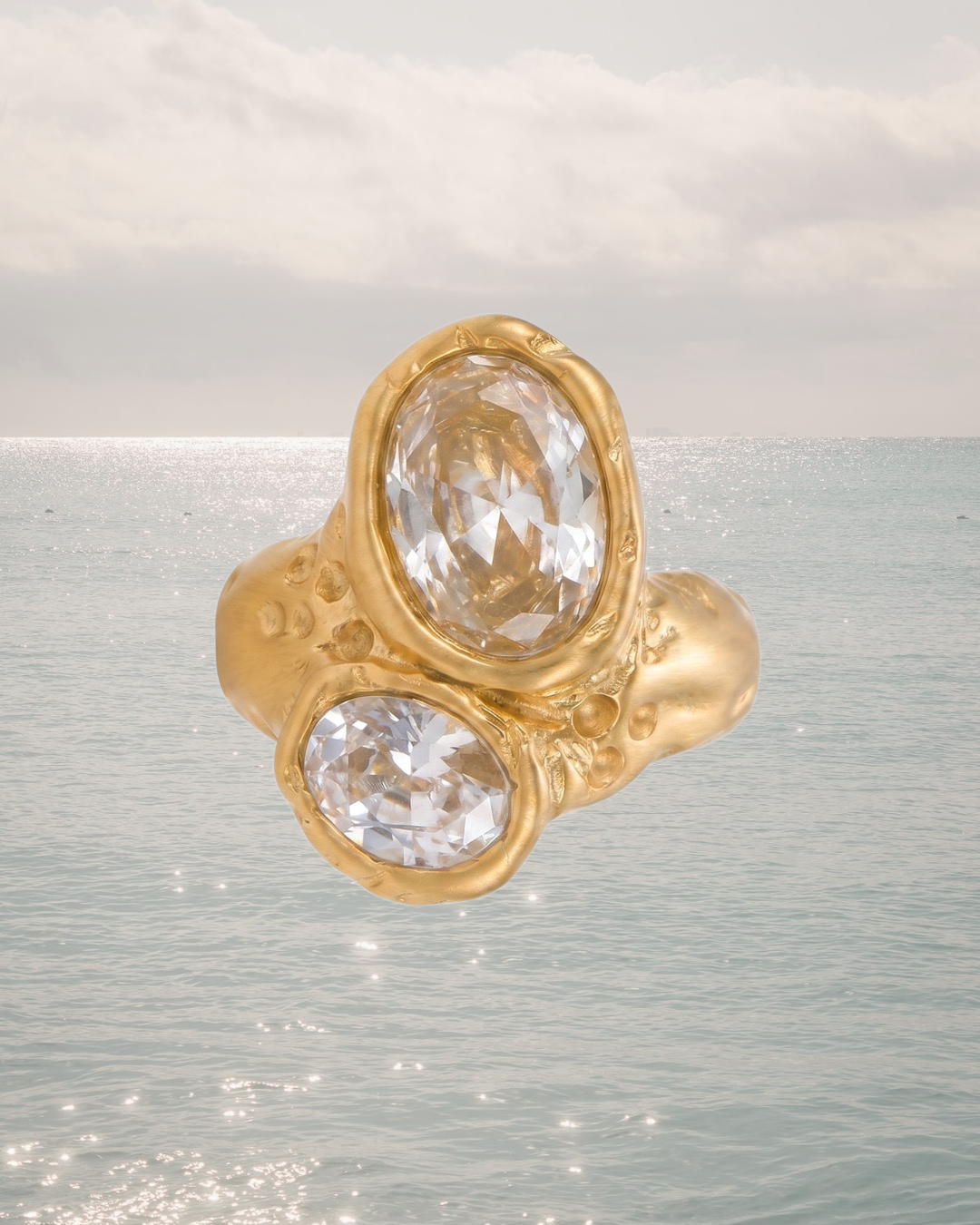 Aya ring