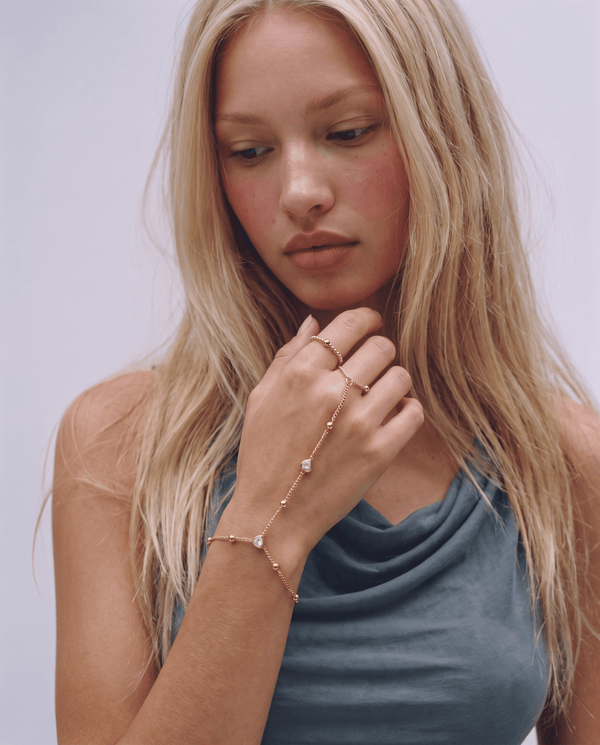 Agnes - Hand chain bracelet - Stainless steel - Opulaire - WATERPROOF jewelry - 