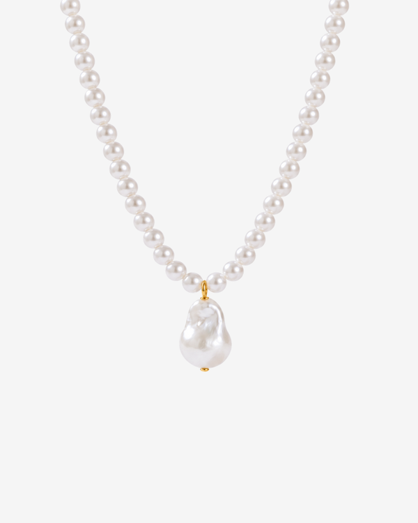 Aprilia necklace