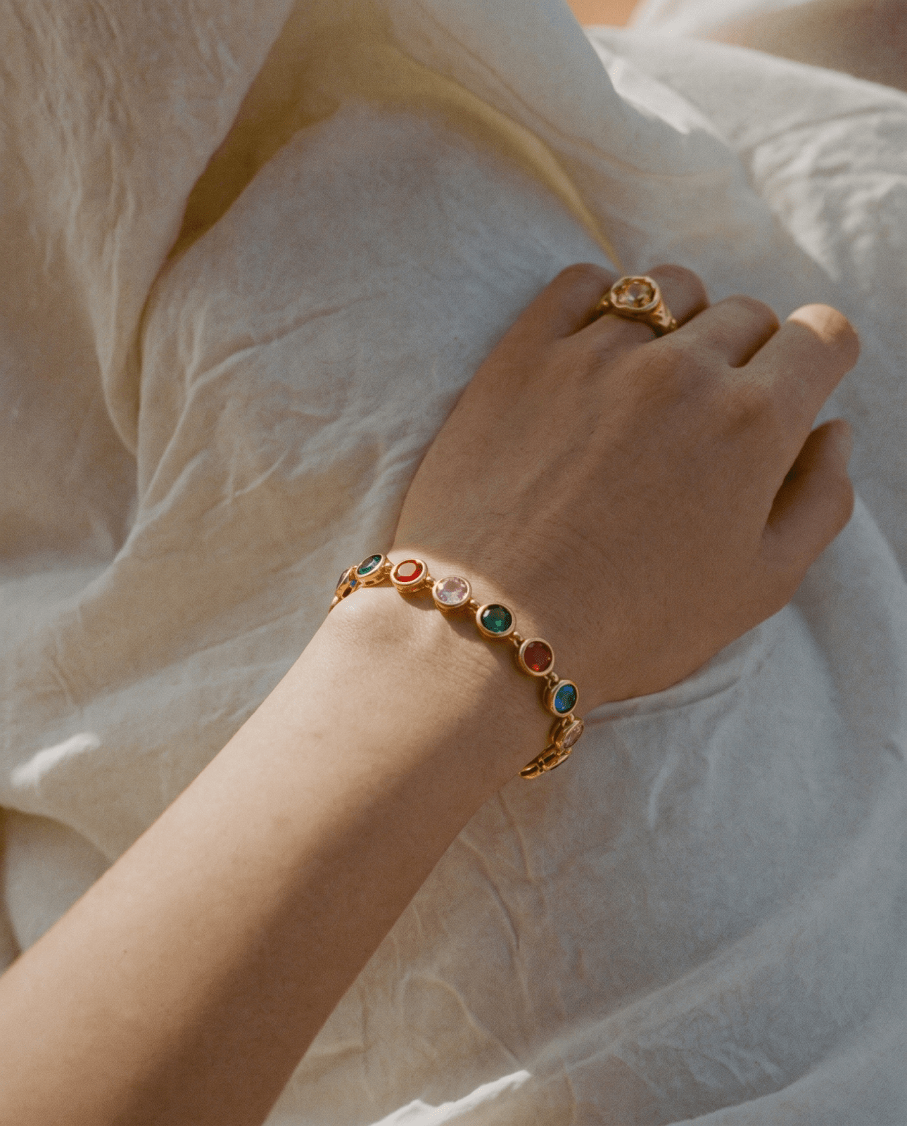 Daisy bracelet - Opulaire - WATERPROOF jewelry - 