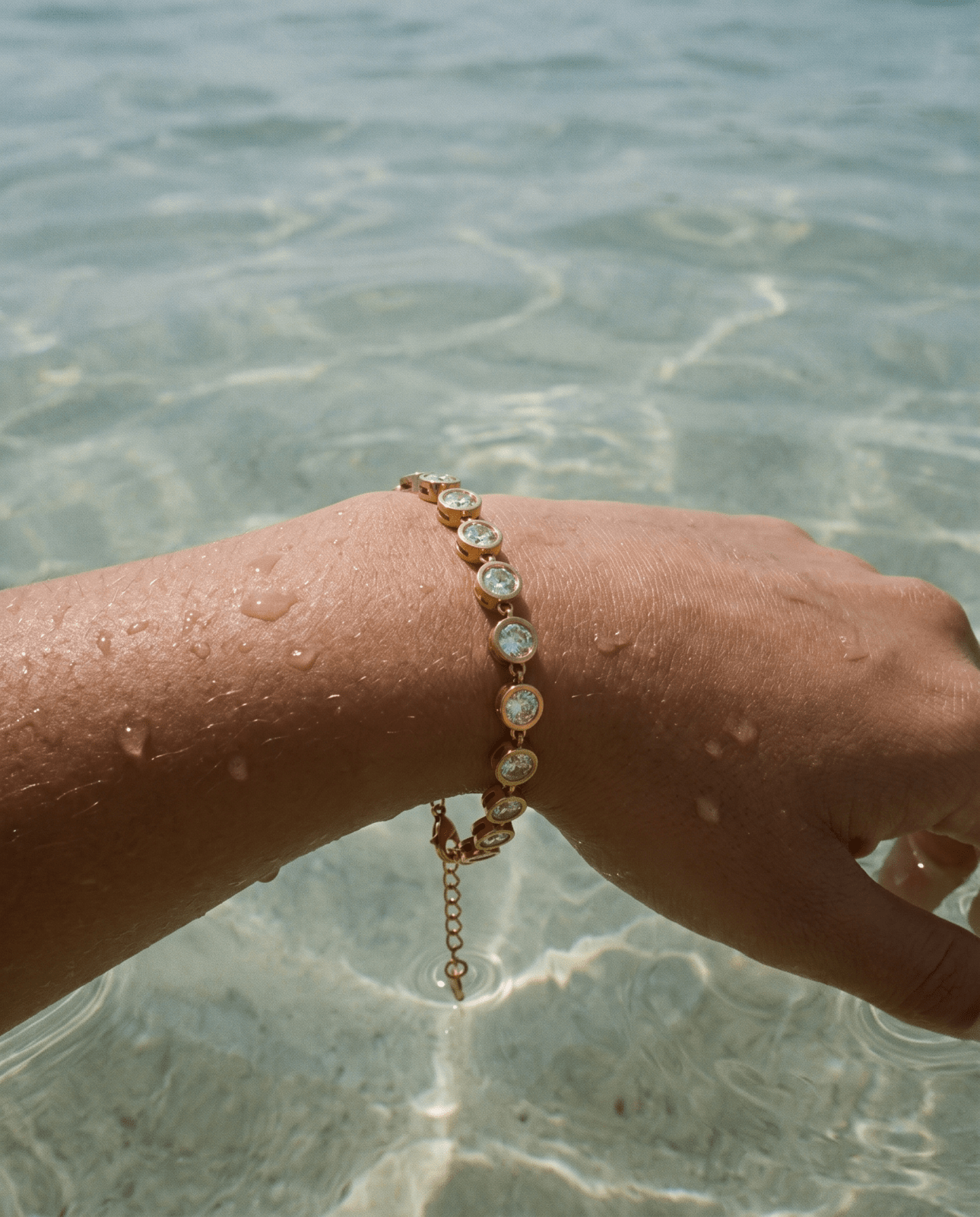 Daisy bracelet - Opulaire - WATERPROOF jewelry - 