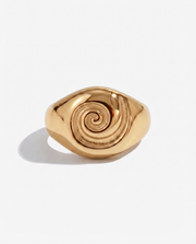 Isis Ring
