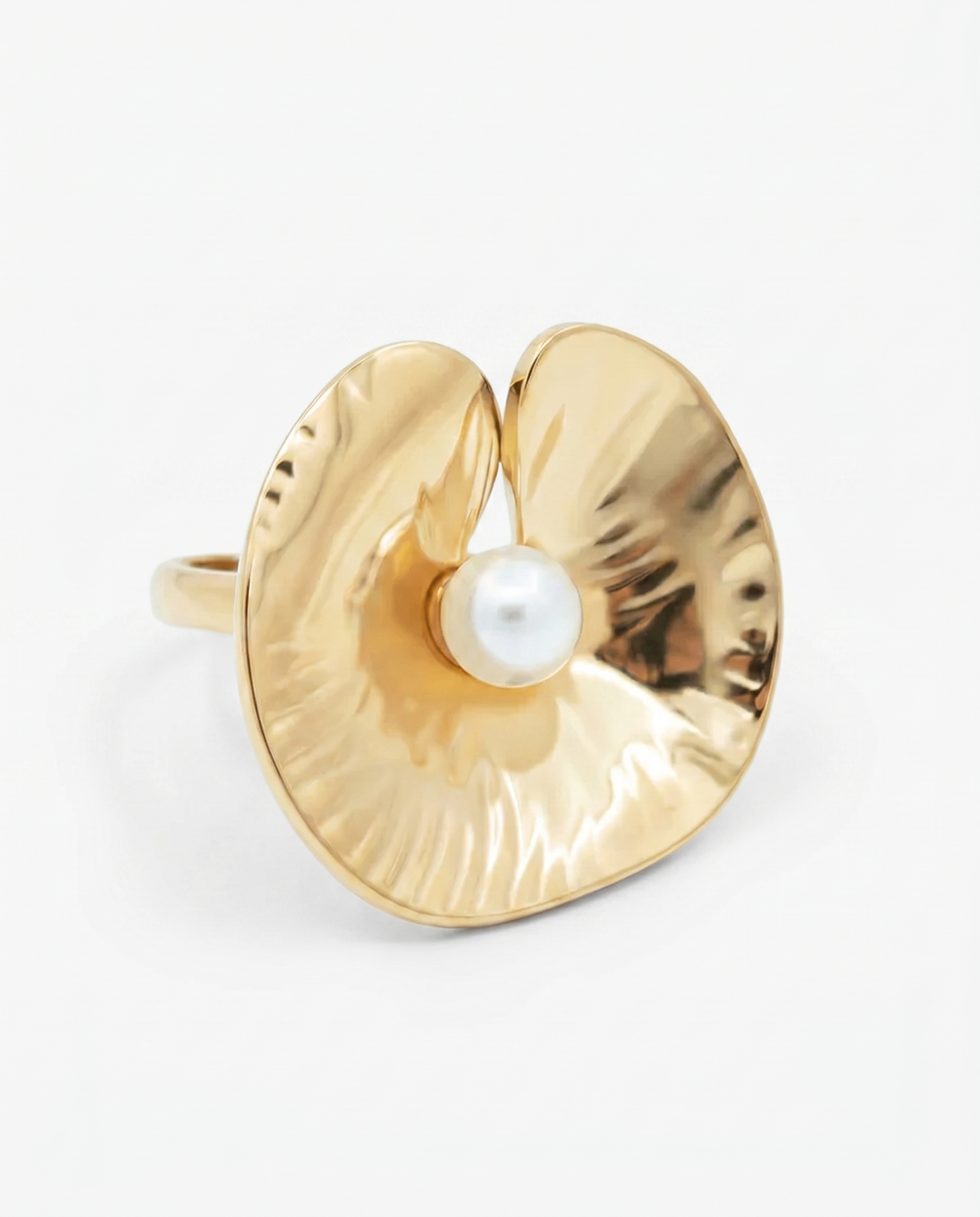 Clover ring