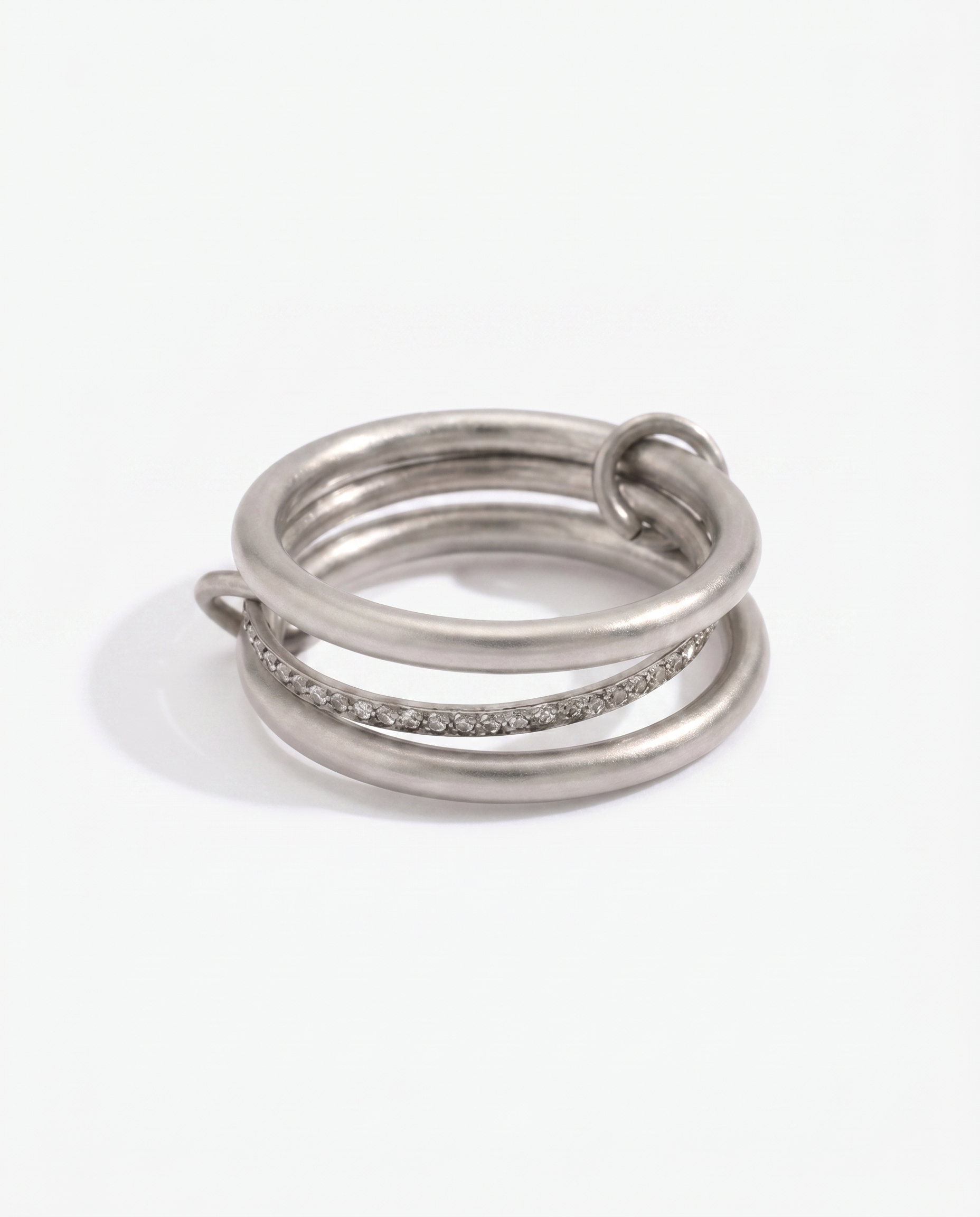 Small nella ring