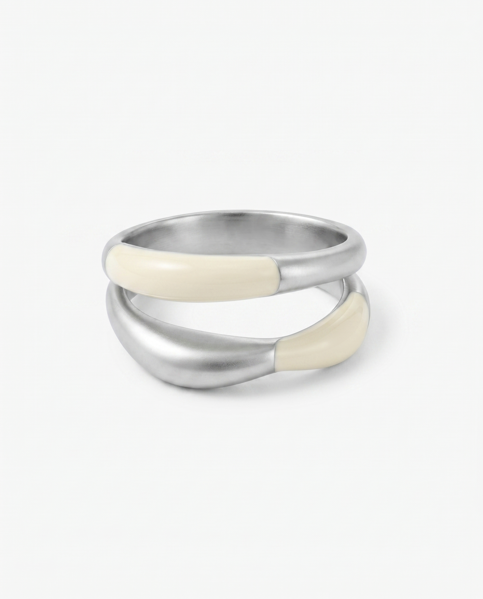Leona ring