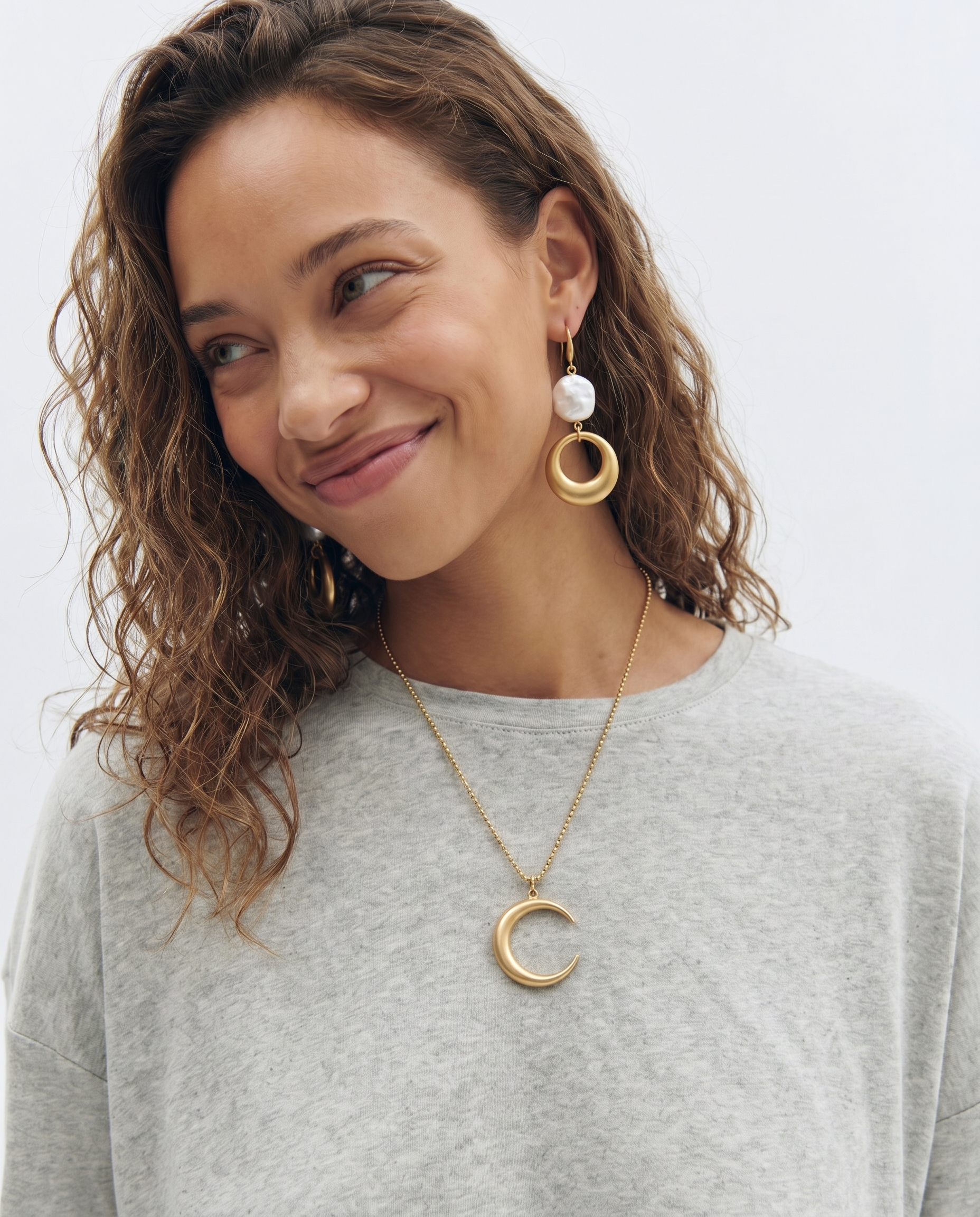 Iah necklace