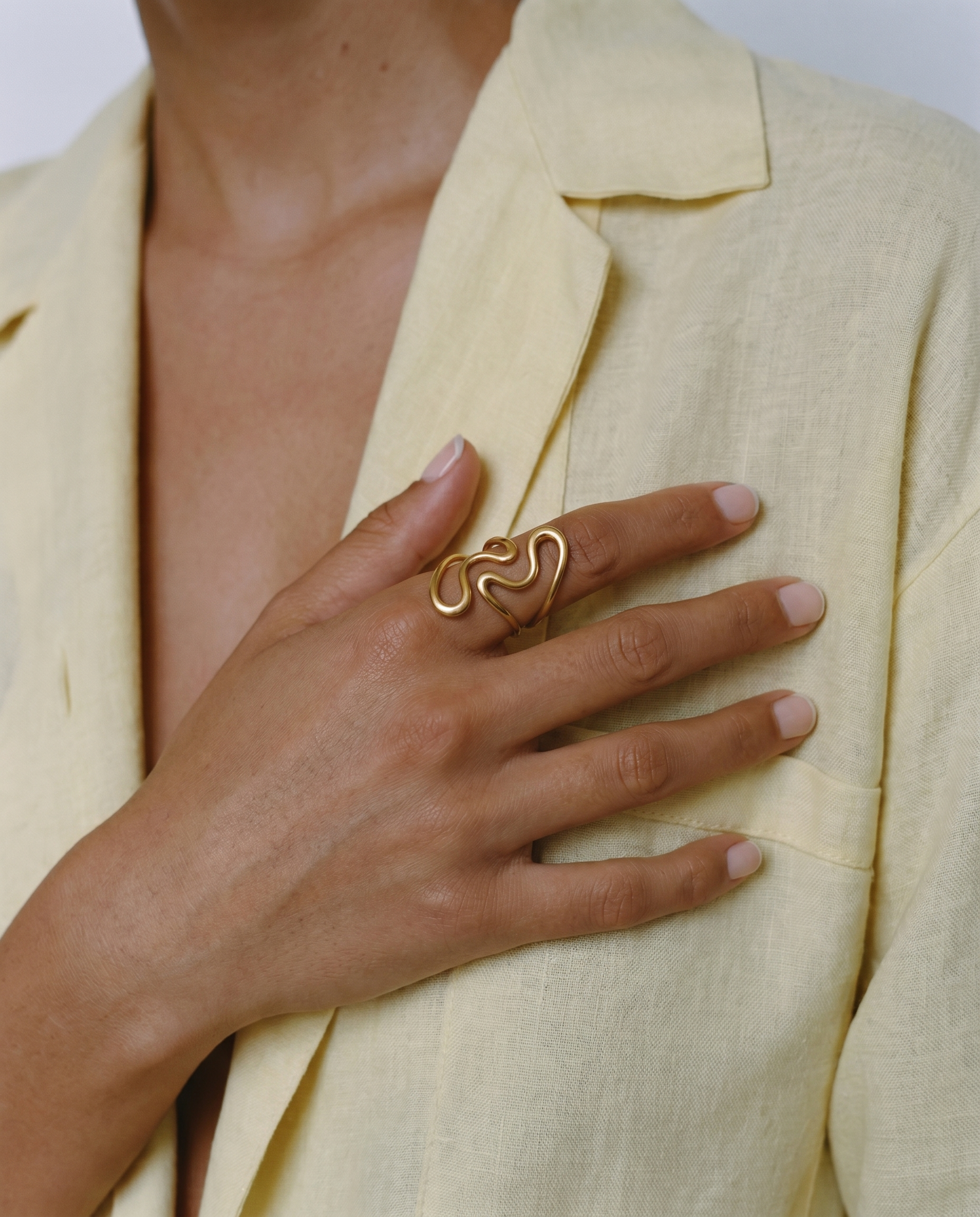Diana ring