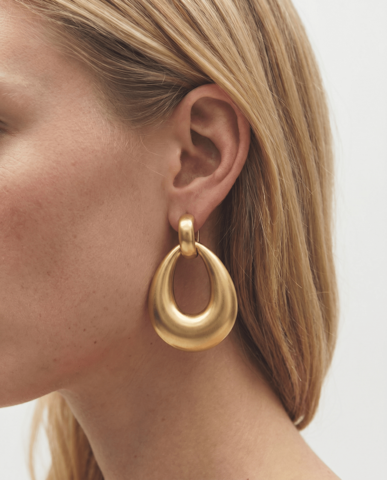 Lulu earrings - Opulaire - WATERPROOF jewelry - Gold -