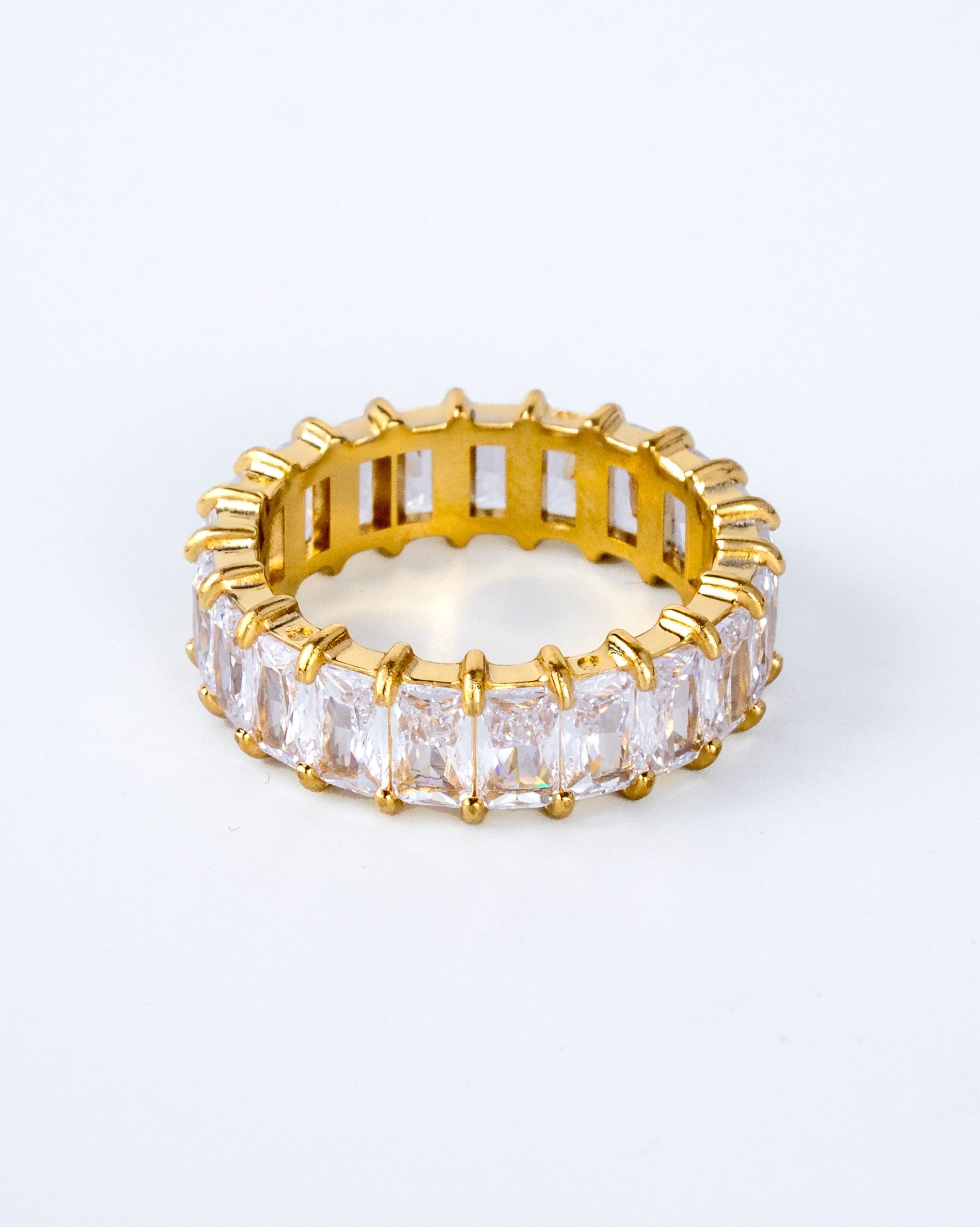 Lux ring