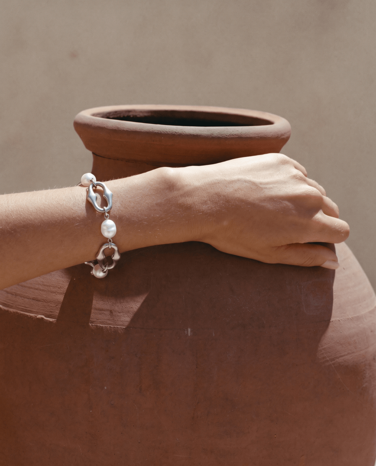 Serri bracelet - Opulaire - WATERPROOF jewelry - Gold -